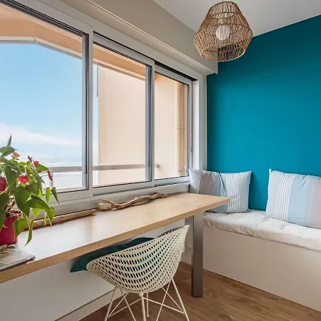 Superbe Renove Face A La Avec Parking Et Balcon - Fr-1-2-420